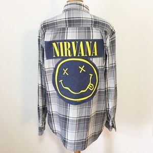 Nirvana flannel size men’s large
